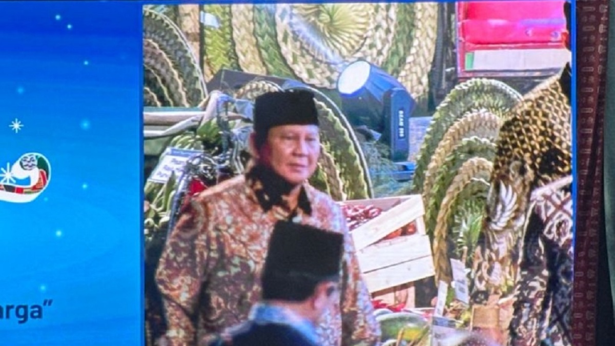 Momen Hangat Prabowo di Perayaan Natal Nasional 2025: Getarkan Senayan, Salami Para Jemaat