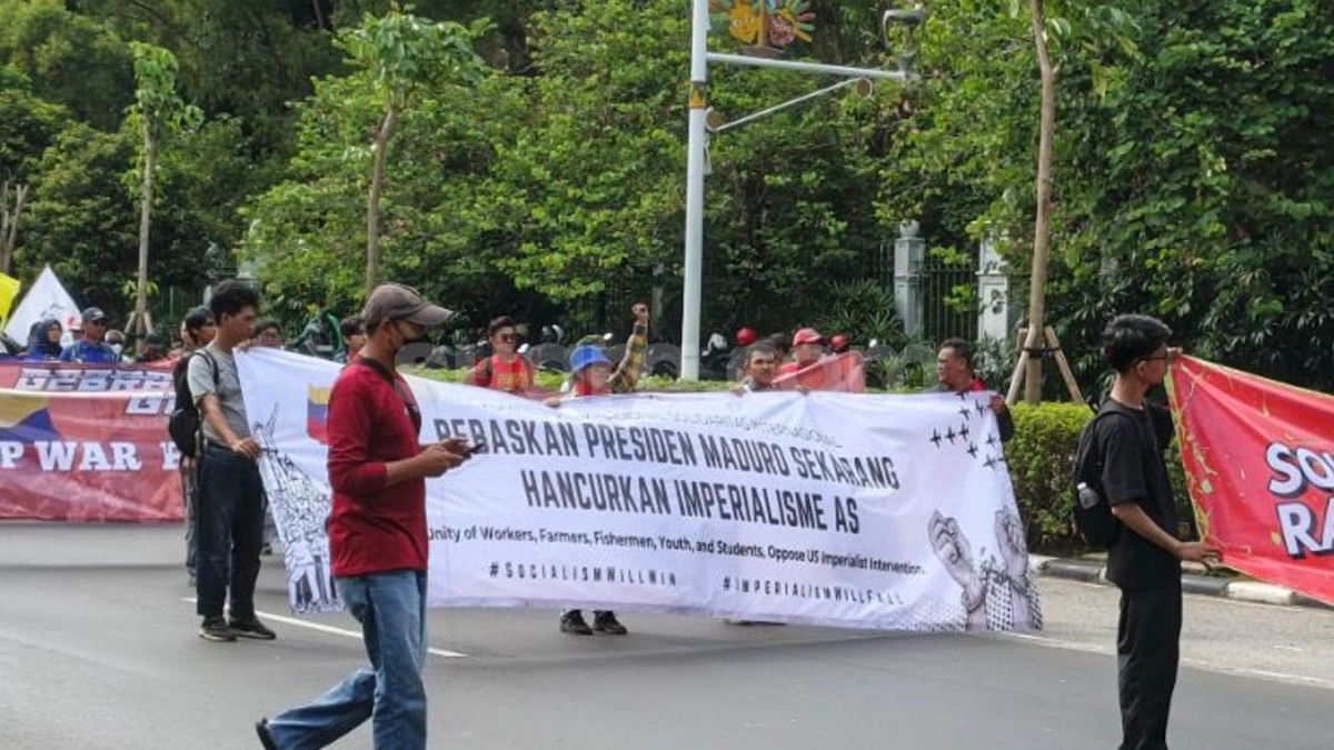 Ada Aksi Demonstrasi di Depan Kedubes AS, Kecam Donald Trump Soal Agresi Militer di Venezuela