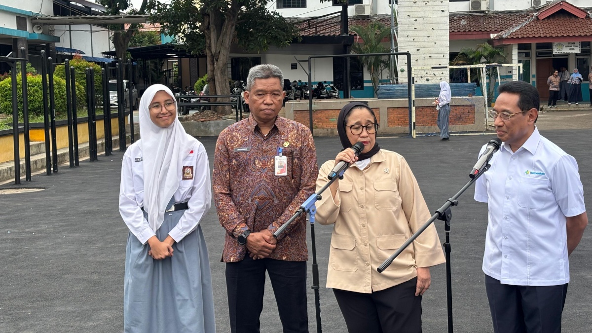 BGN Optimistis Target 82,9 Juta Penerima MBG Tercapai 2026, Guru dan Santri Masuk Tambahan