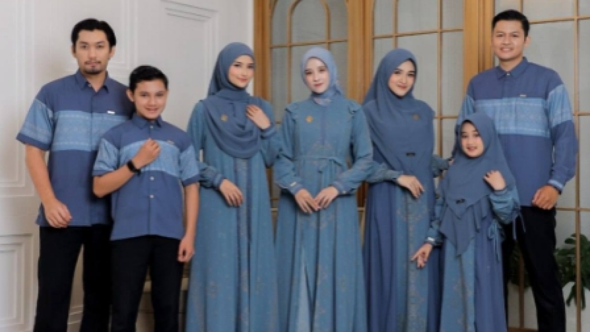 Jadi Tren Baju Lebaran 2026, Teal Blue dan Ash Blue Cocok untuk Warna Kulit Apa?
