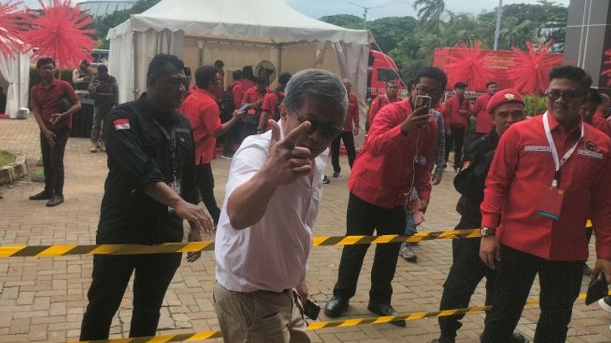 Undang Rocky Gerung, PDIP Bahas Isu yang Jadi Sorotan Masyarakat di Rakernas