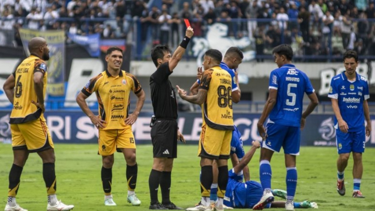 Mauricio Souza Kecewa Bruno Tubarao Kena Kartu Merah: Attitude Tidak Dewasa