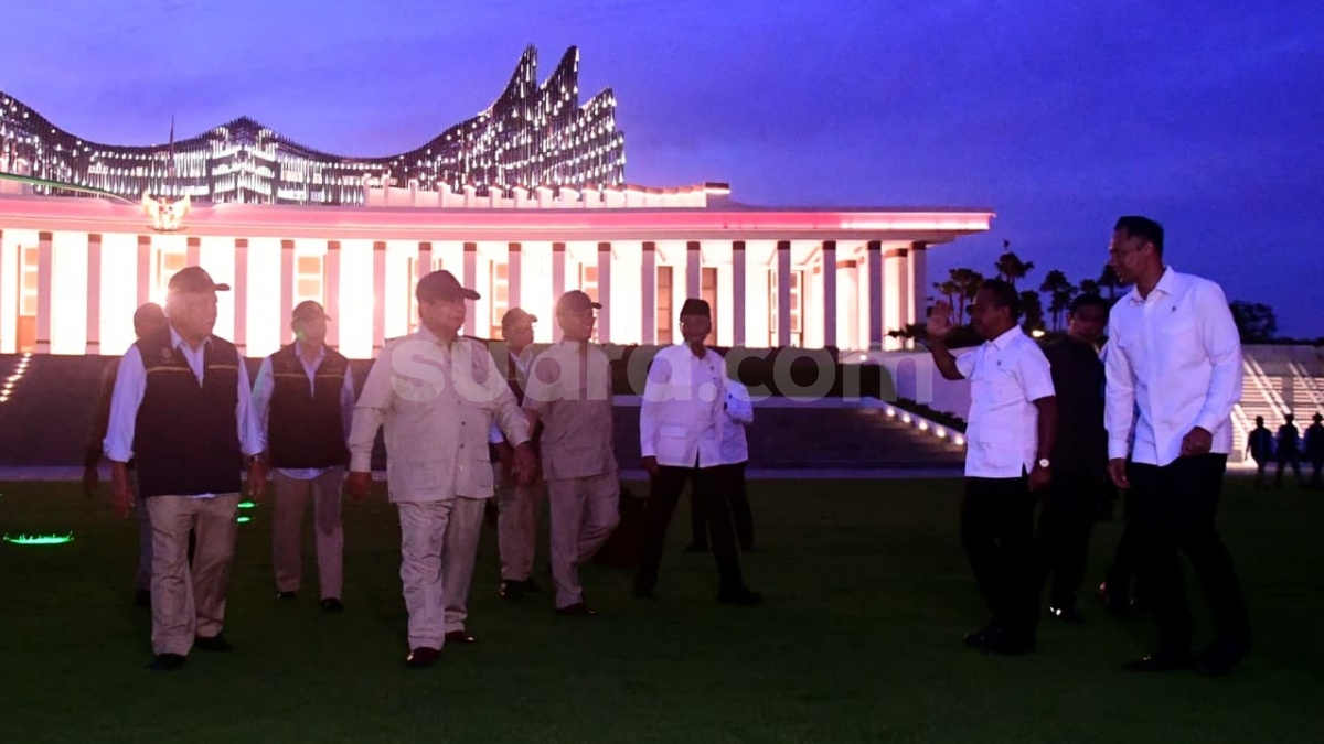 Usai Bermalam di IKN, Prabowo Tinjau Progres Pembangunan Ibu Kota Nusantara