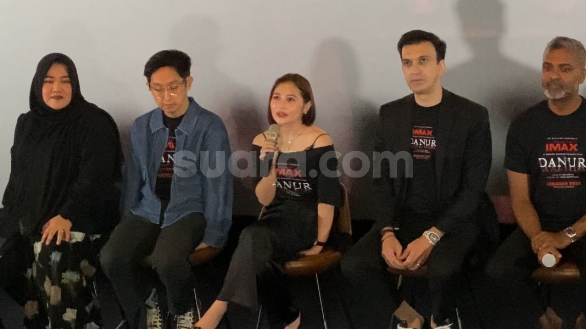 Kepala Putus hingga Masuk Peti, Prilly Latuconsina Syok Baca Naskah Danur: The Last Chapter
