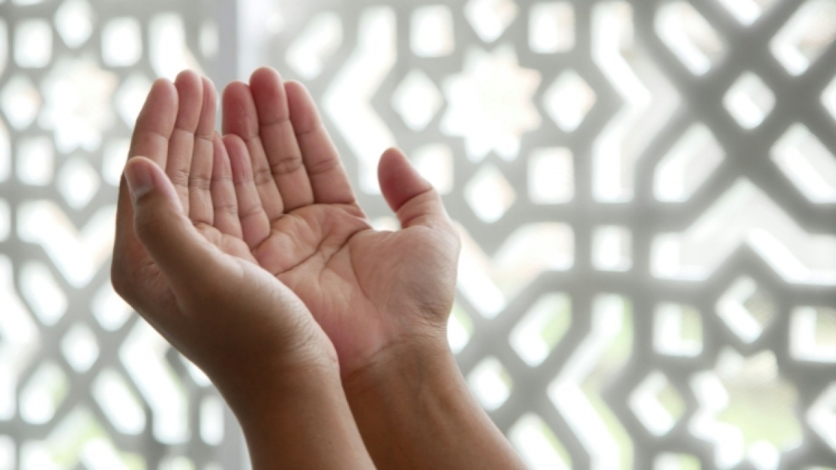 Doa Spesifik Hari Kelima Ramadan: Peningkatan Istighfar dan Kesalehan