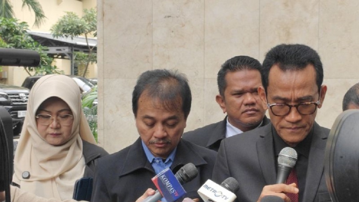 Roy Suryo dan Dokter Tifa Gugat Lagi UU ITE ke MK, Bentuk Tim Troya Tanpa Rismon Sianipar