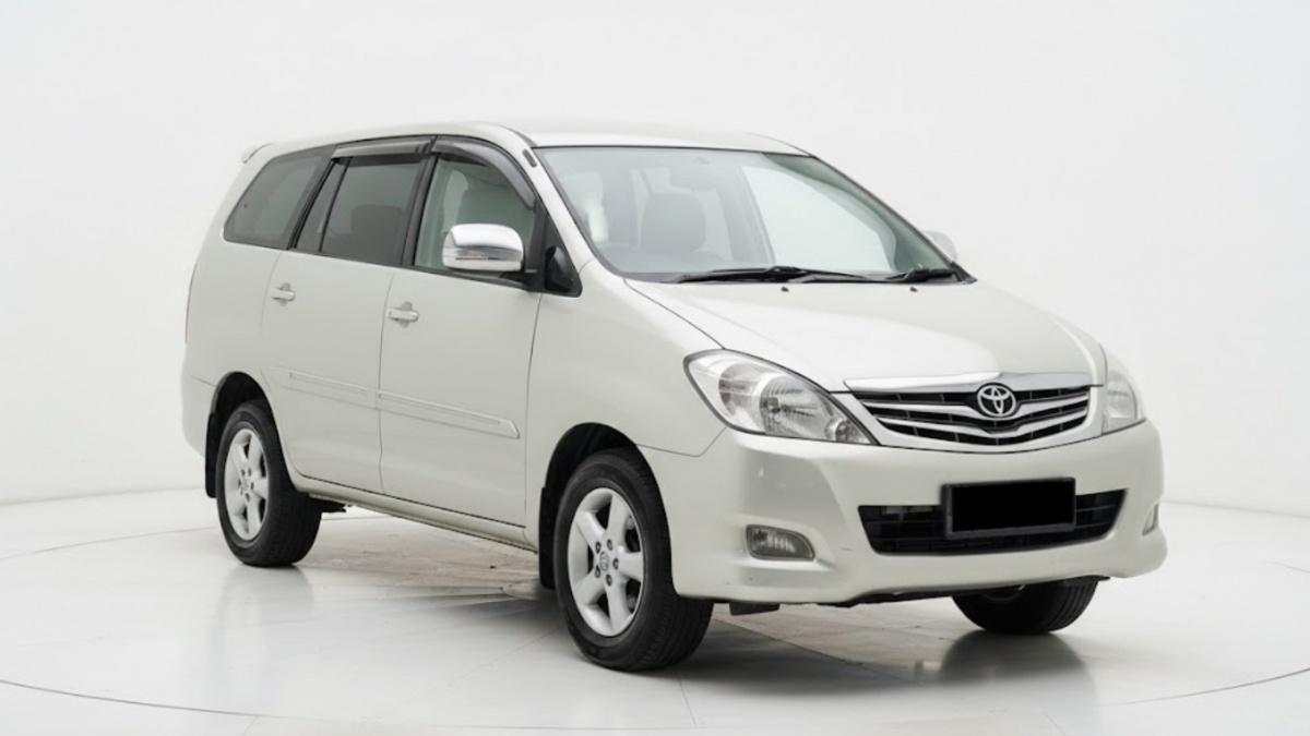 Cek Harga dan Pajak Kijang Innova Bensin 2010, Mobil Keluarga untuk Persiapan Mudik Lebaran 2026