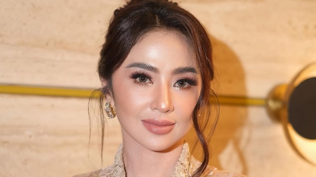 Dewi Perssik Restui Hubungan Putranya dengan Anak Ramzi
