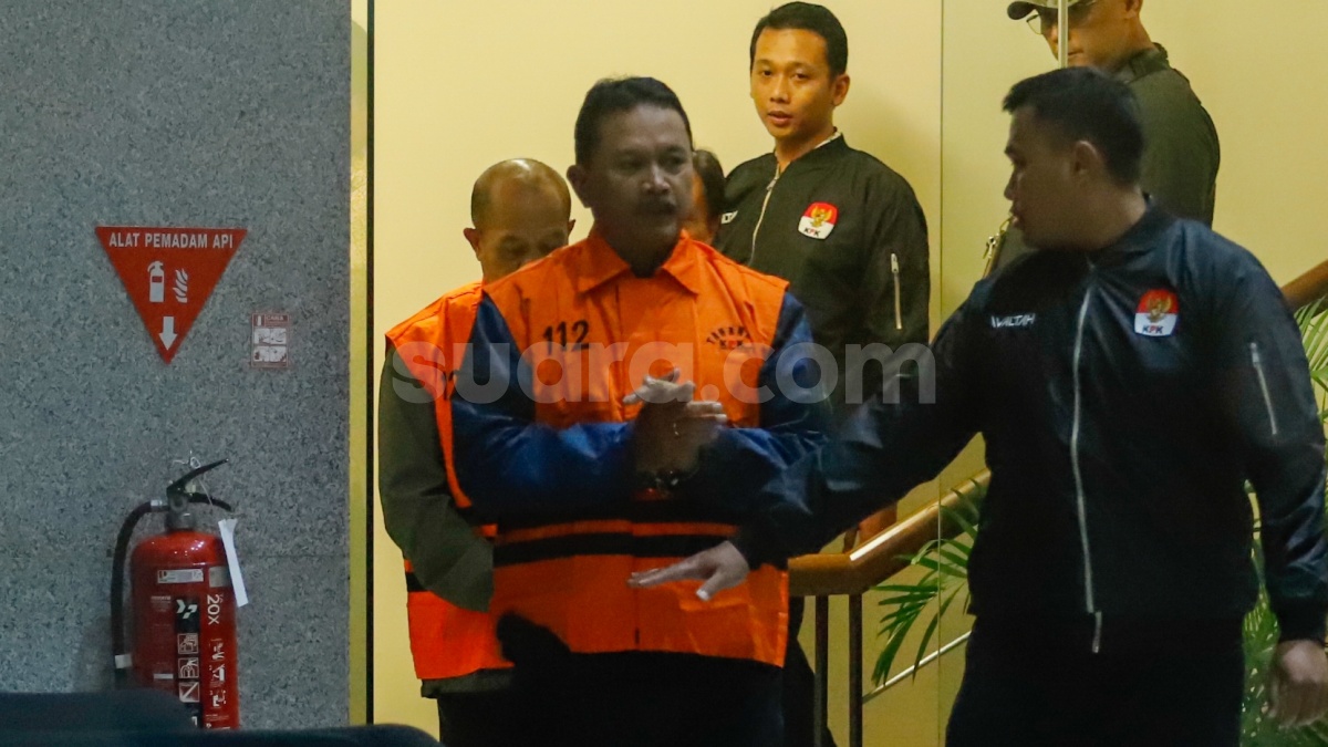 Periksa Sekda Madiun Dkk, KPK Telusuri Pemberian Fee Proyek ke Wali Kota Maidi