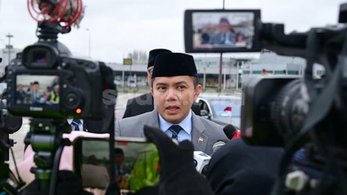 Teddy ke Dino Patti Djalal: Jangan Kaburkan Fakta Hasil Lawatan Prabowo