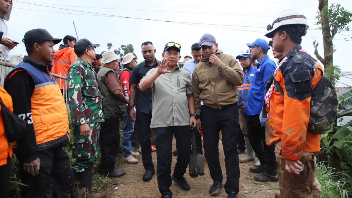 Mendagri Dorong Percepatan Relokasi Warga dan Penguatan Tata Ruang Pascabencana Longsor