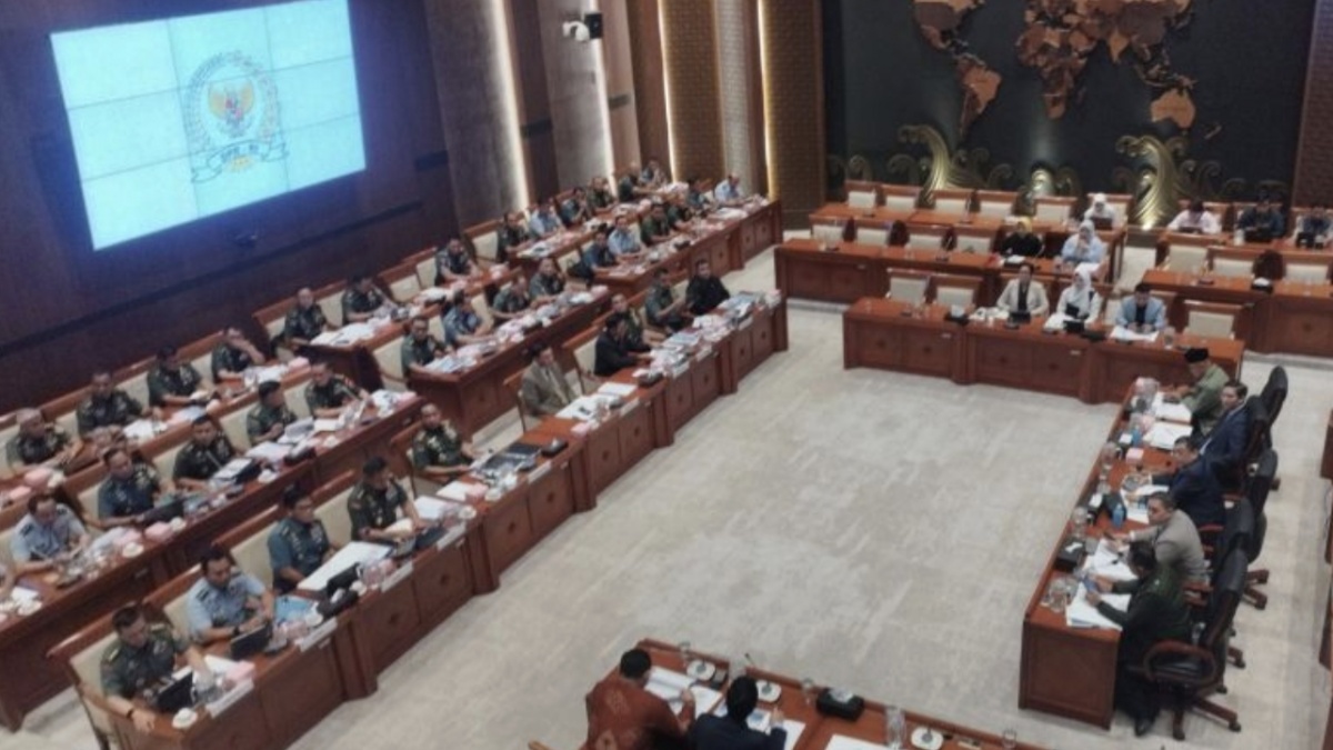 DPR Gelar Rapat Tertutup, Bahas Anggaran Bareng Menhan dan Panglima TNI