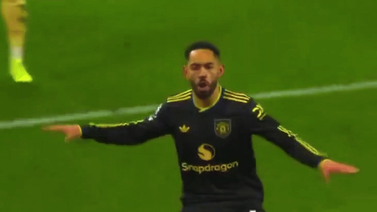 Viral Joget Matheus Cunha Usai Cetak Gol Kelas Dunia di Kandang Arsenal