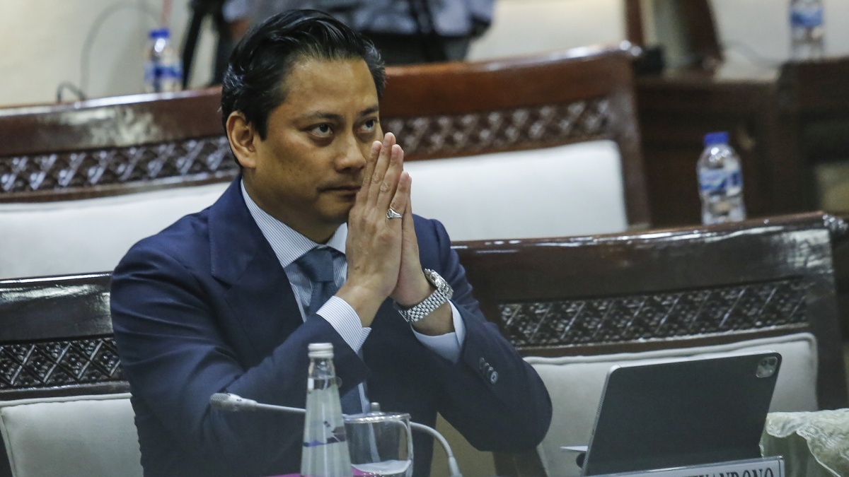 Rupiah Nyaris Jebol ke Rp18.000! Himbara Ramai-ramai Tunjuk Thomas Djiwandono, Ada Apa?