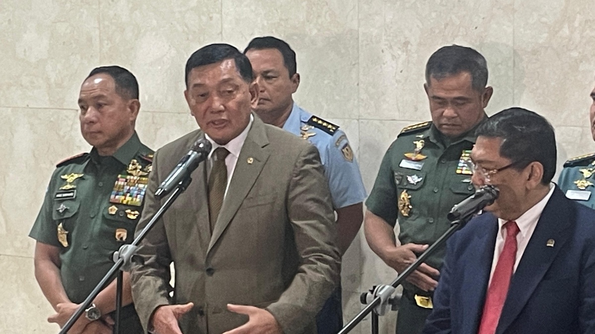 Seloroh di Rapat Komisi I, Utut Sebut Budisatrio Djiwandono Berpeluang Masuk Jajaran Pemerintah
