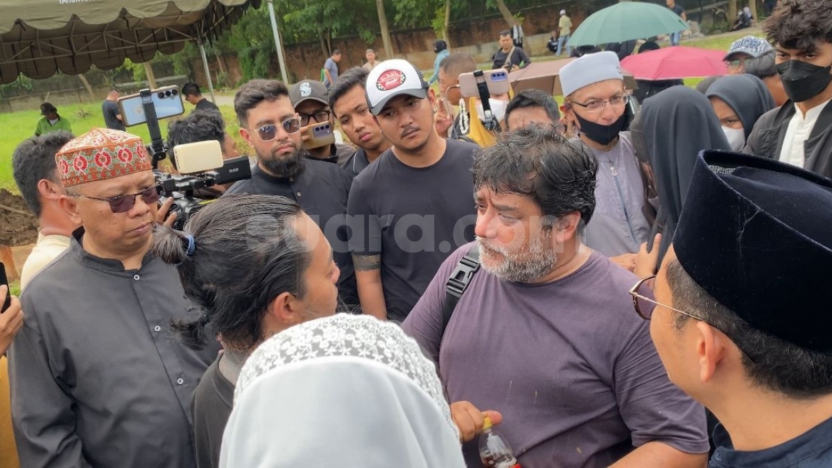 Reza Arap Datang Tahlilan, Ayah Lula Lahfah Bungkam soal Pemeriksaan Kasus Putrinya