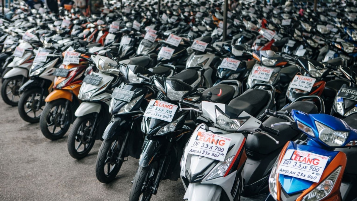 Beli Motor Bekas Tarikan Leasing Apakah Aman? Pertimbangkan Hal Berikut