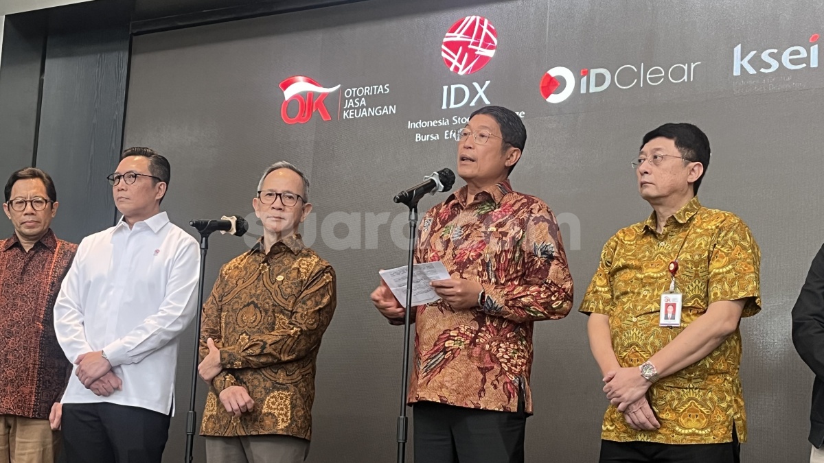 Pasar Modal Bergejolak, OJK Imbau Investor Rasional di Tengah Mundurnya Dirut BEI