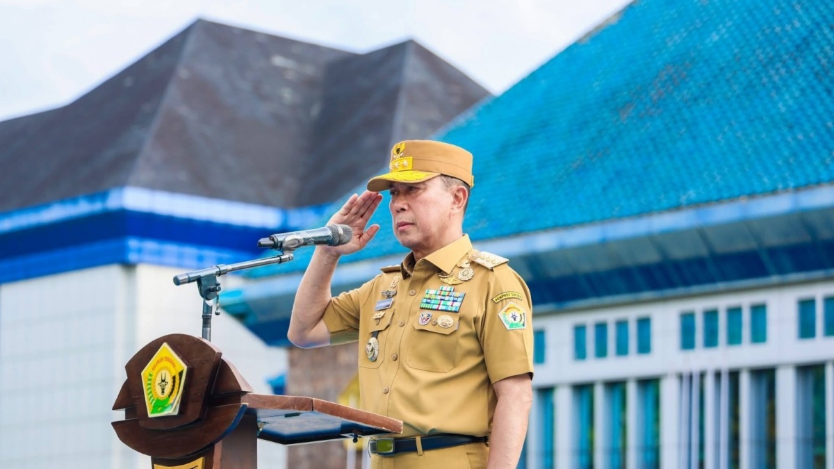 Dukung Gerakan Indonesia Asri, Gubernur Sultra Andi Sumangerukka Langsung Gerak Cepat