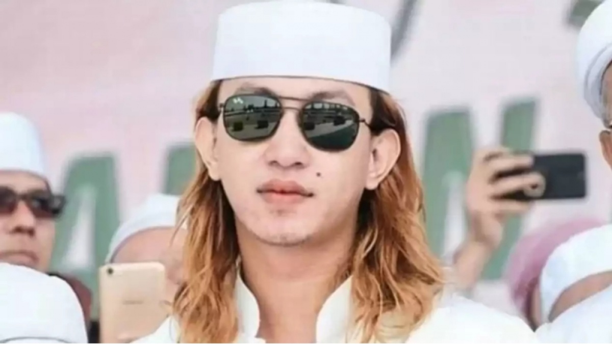Tak Gentar Hadapi Kelompok Mana Pun, Bahar bin Smith Pasang Badan untuk Keadilan Bambang Setiawan