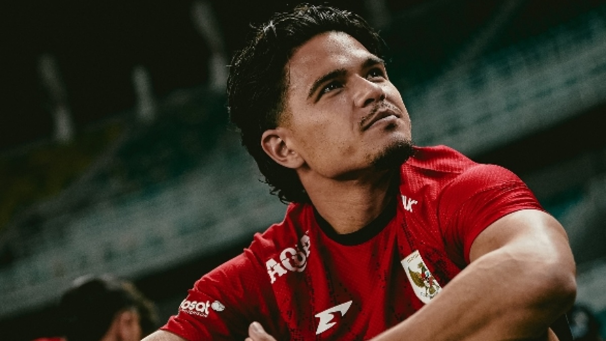 Selamat Tinggal Ragnar Oratmangoen! Angkat Kaki dari Dender, Pulang ke Eredivisie?