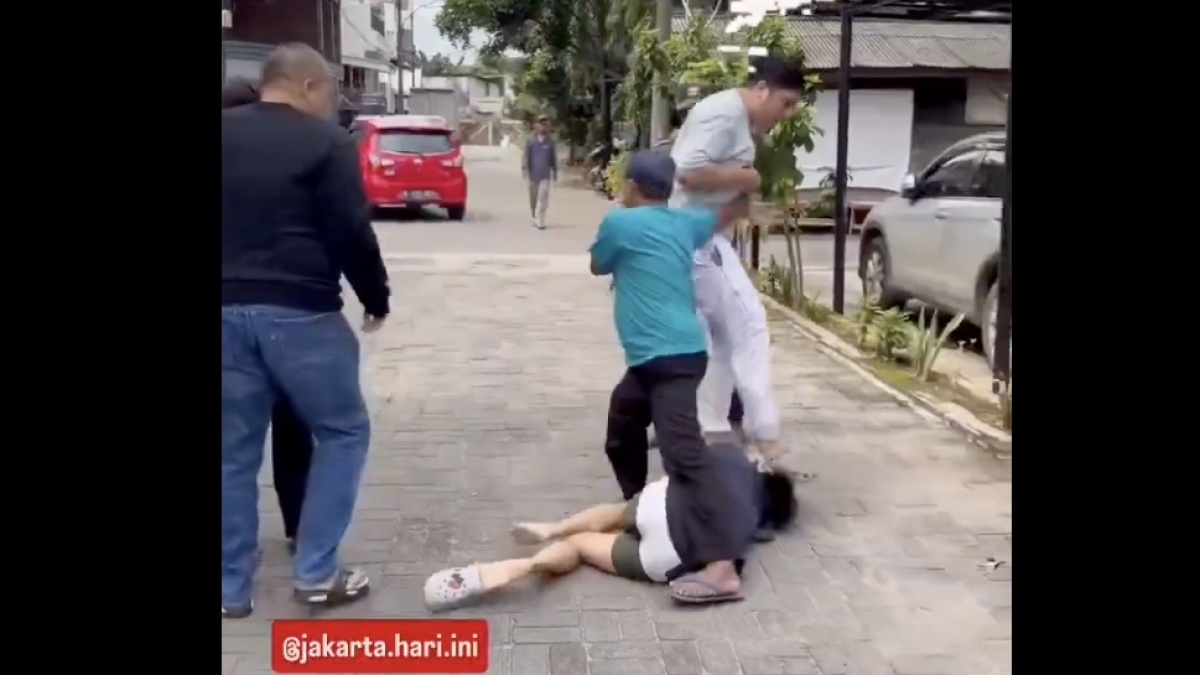 Polisi Tahan Ayah dan Anak Penganiaya Tetangga di Cengkareng, Terancam 7 Tahun Penjara