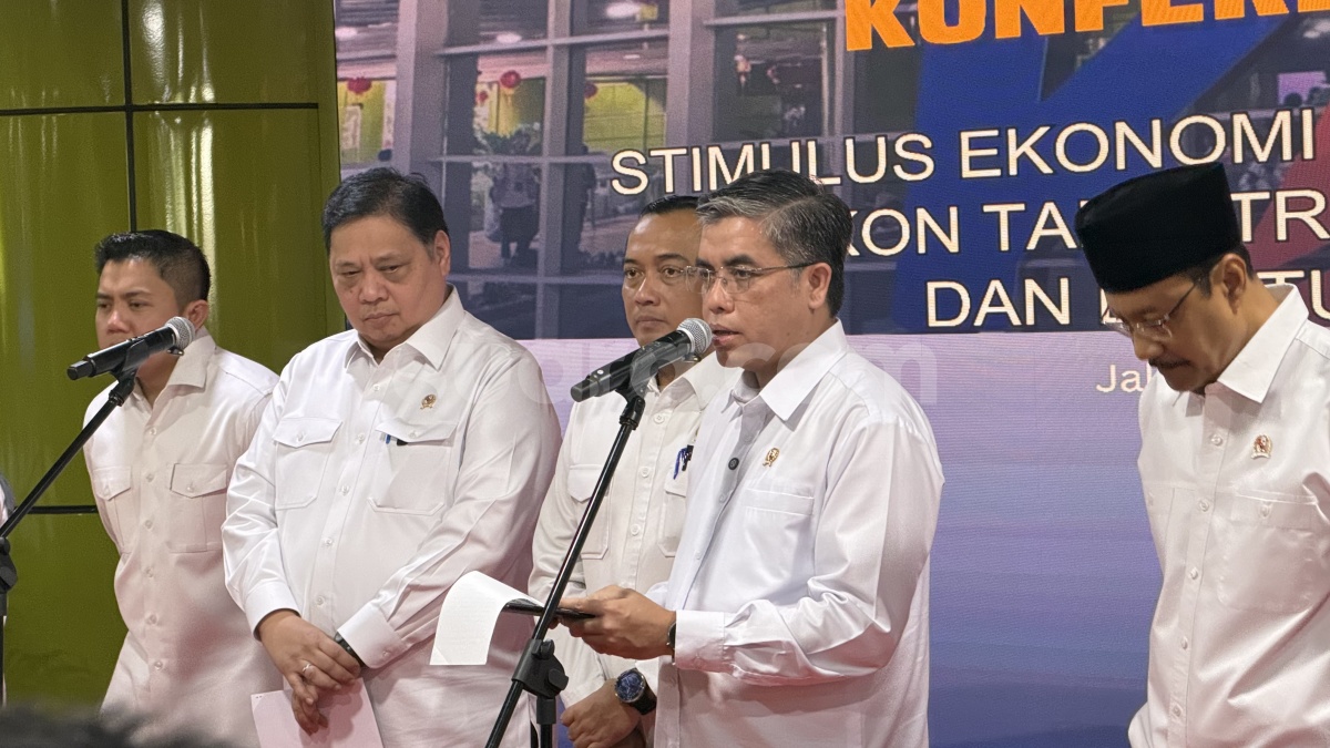 Menaker: THR 2026 Masih Mengacu pada Regulasi Lama, Batas Pembayaran H-7 Lebaran