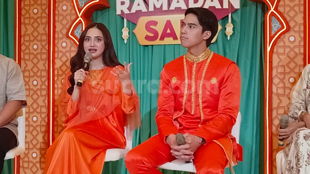 Malu Banget, El Rumi Dipaksa Joget di Depan Syifa Hadju Saat Syuting Iklan Bareng