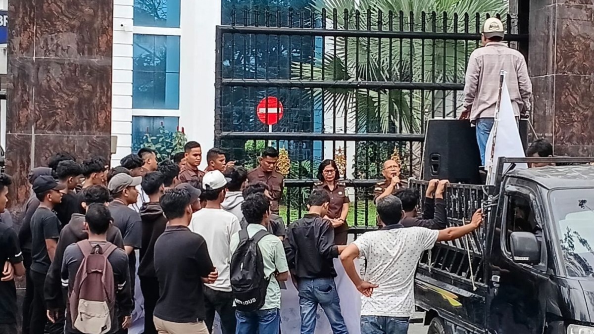 Mahasiswa dan DPRD Sumut Desak Kejatisu Tuntaskan Dugaan Korupsi Dana KIP Kuliah di LLDikti Wilayah
