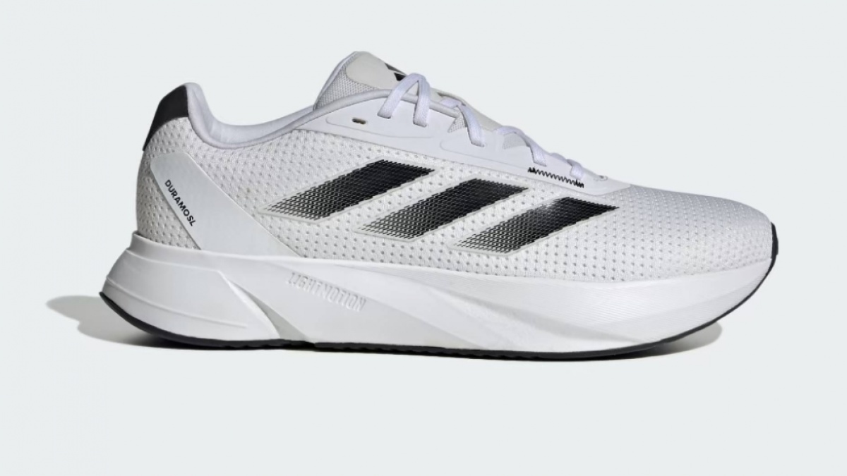 7 Sneakers untuk Jalan Kaki yang Nyaman Dipakai Harian, Harga Mulai Rp100 Ribuan