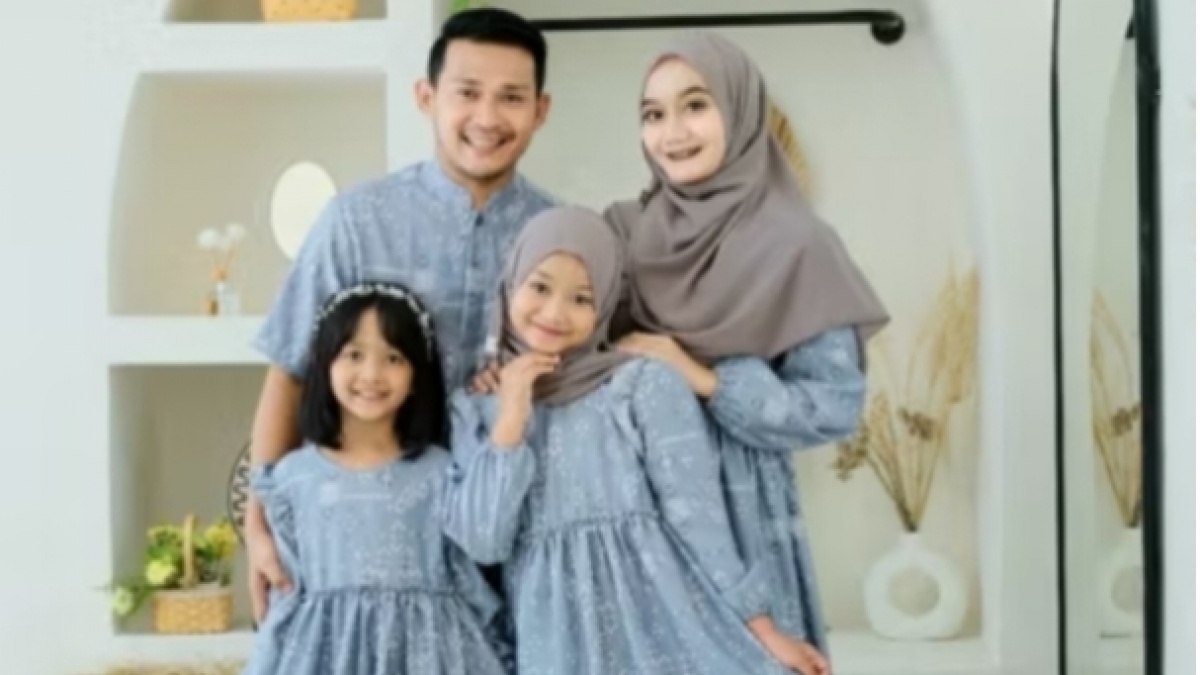Baju Lebaran Ash Blue Cocok dengan Warna Apa? Ini 4 Kombinasi Terbaik untuk Hari Raya
