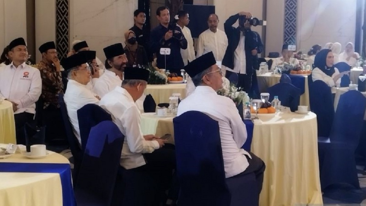 Momen Langka: Anies Baswedan, Puan hingga Sufmi Dasco Bertemu di Bukber Partai NasDem