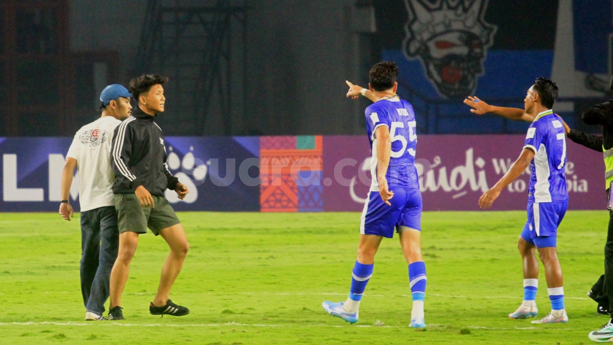 Pelatih Ratchaburi Akui Atmosfer GBLA Luar Biasa, Kecewa Aksi Suporter Persib