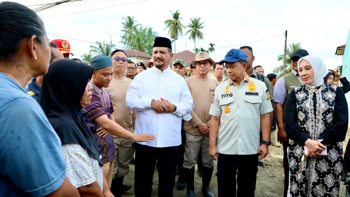 Kasatgas Tito Pantau Langsung Pembersihan Lumpur Praja IPDN di Aceh Tamiang