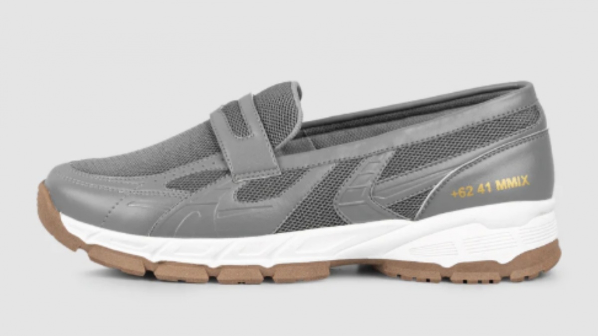 5 Sepatu Tanpa Tali Mirip New Balance 1906L, Model Loafer Harga Lebih Murah