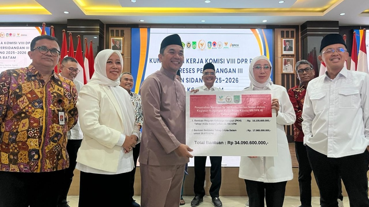 Komisi VIII DPR RI Awasi Langsung Penyaluran PKH dan Sembako di Batam