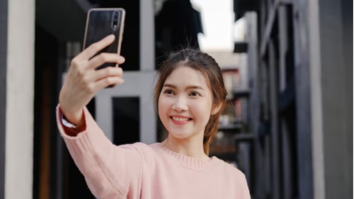 5 Rekomendasi HP yang Ada Foto Live Terbaik, Mulai Rp2 Jutaan