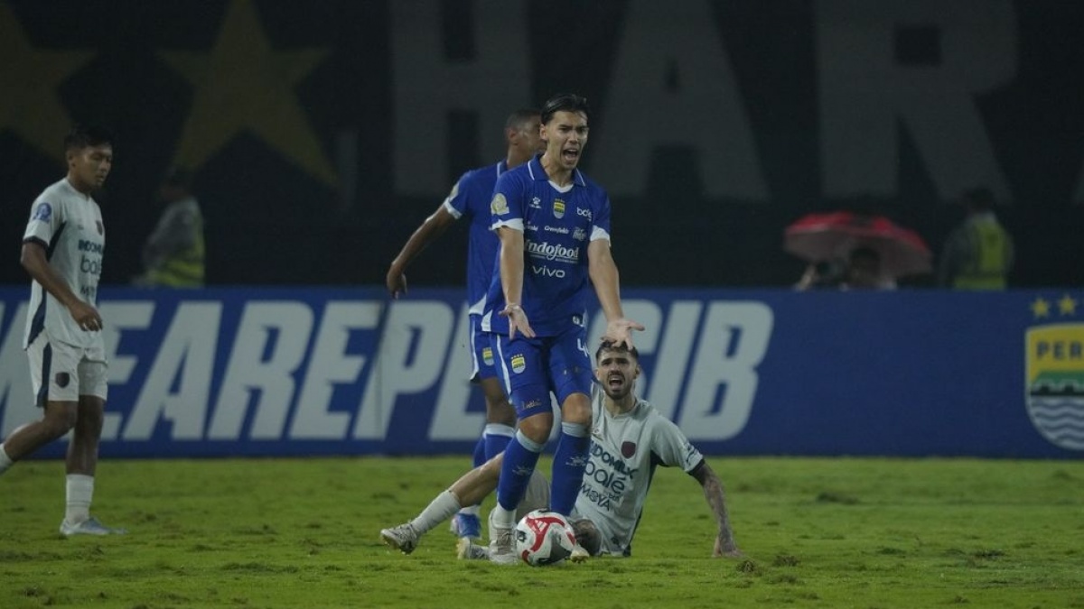Komentar Bojan Hodak soal Debut 3 Menit Dion Markx, Singgung Posisi dan Asal Kompetisi