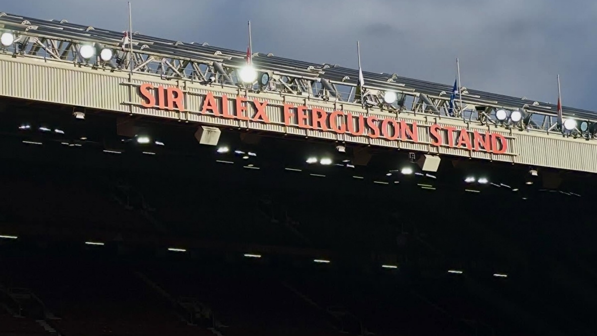 Pertama dalam Sejarah, Adzan Berkumandang di Old Trafford Kandang Manchester United