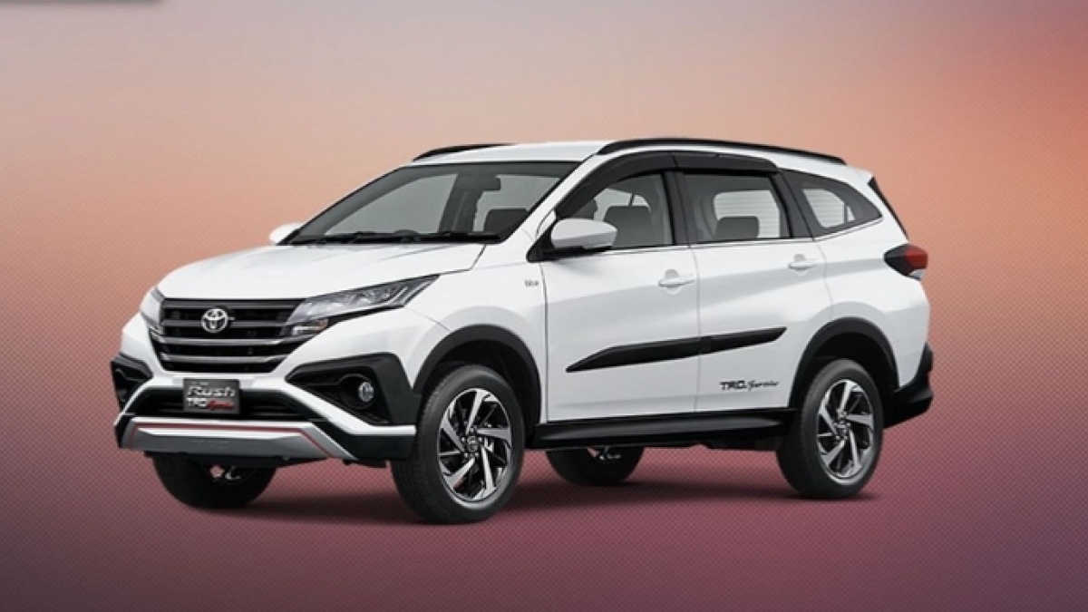 Irit Mana antara Toyota Avanza vs Rush? Intip Pula Komparasi Harganya