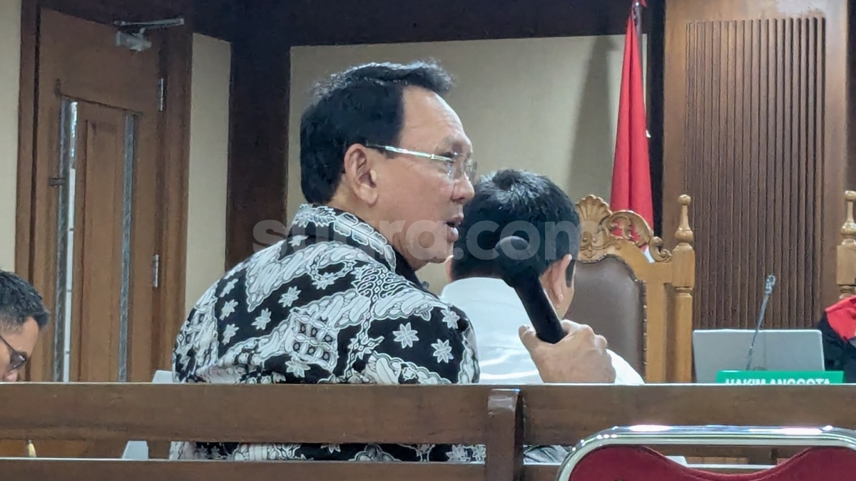 Ahok Adu Mulut dengan Pengacara Kasus LNG, Hakim Sampai Harus Turun Tangan