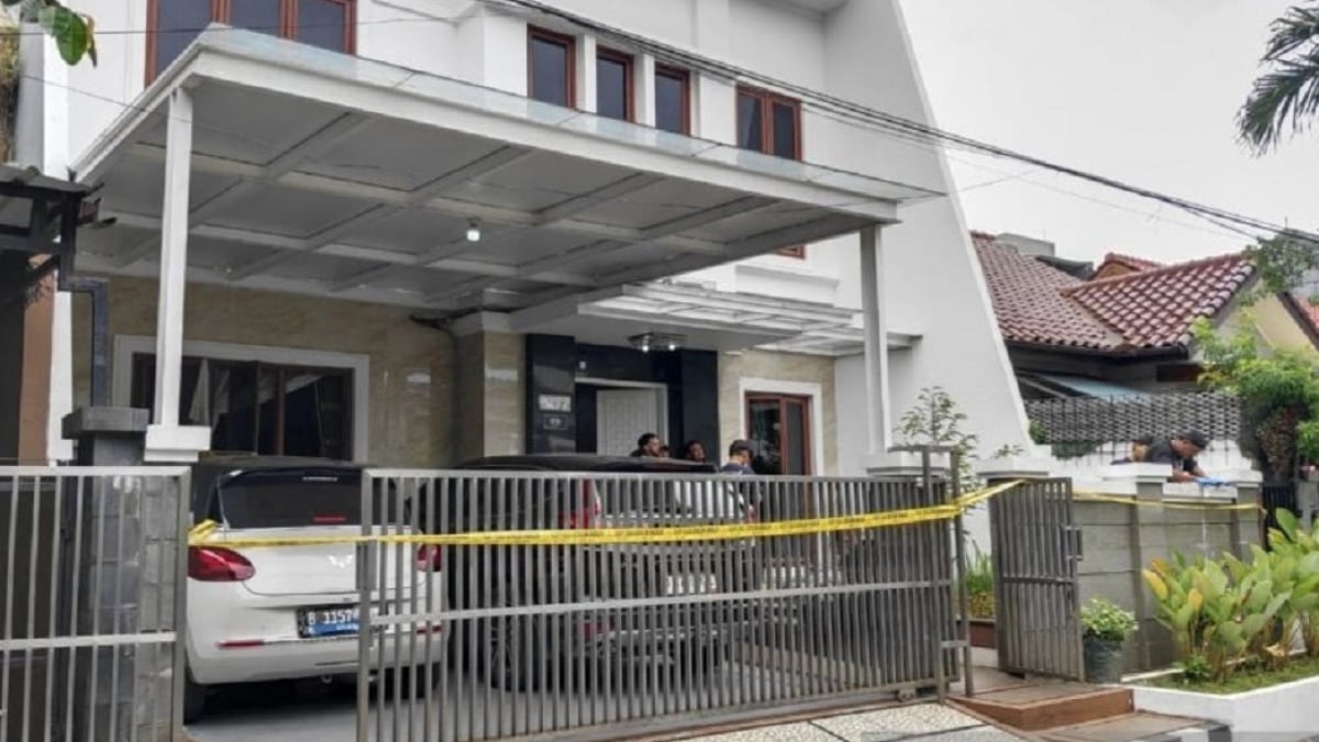 Horor Sahur di Bekasi: Perampokan Maut di Jatibening, Suami Tewas dan Istri Kritis