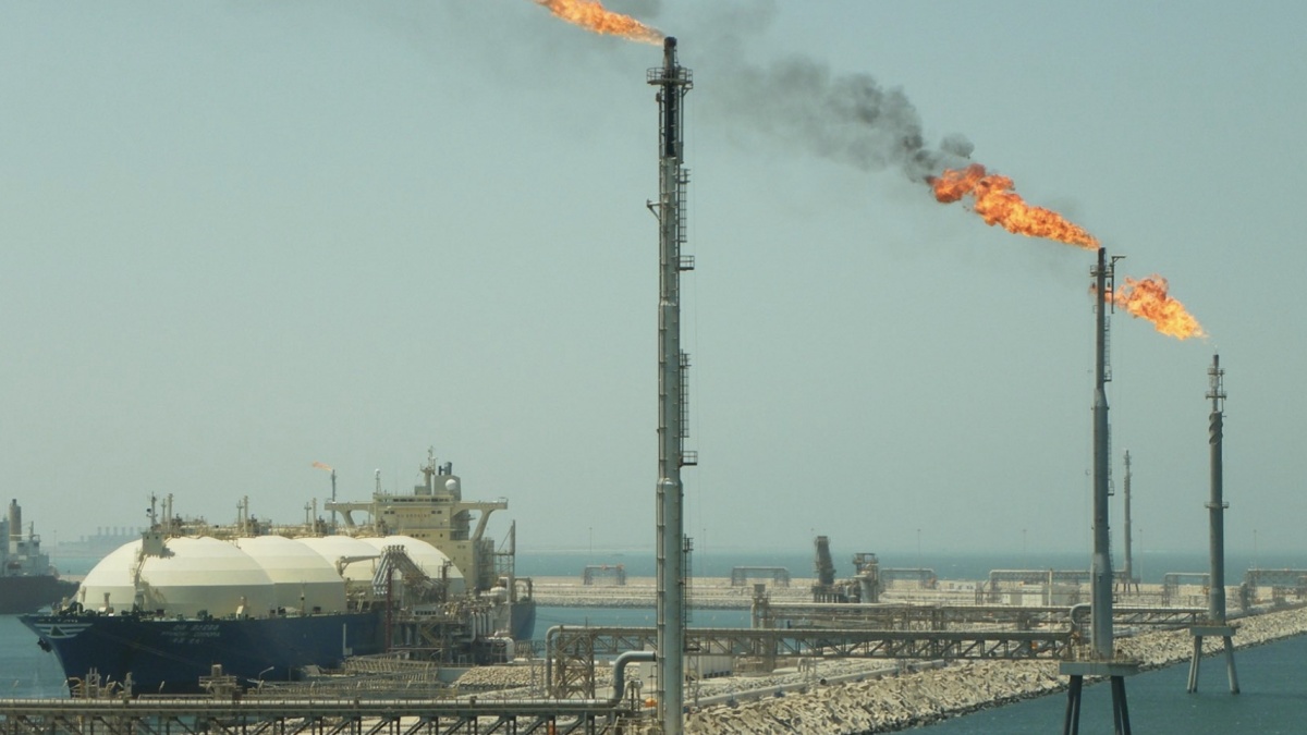Harga Gas Eropa Meroket Usai Kilang Qatar dan Arab Saudi Lumpuh Pasca Serangan Iran