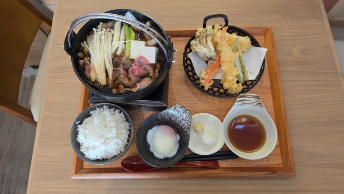 Inspirasi Menu Buka Puasa: Tenya Tempura Tendon, Renyah dengan Cita Rasa Jepang Asli di Central Park
