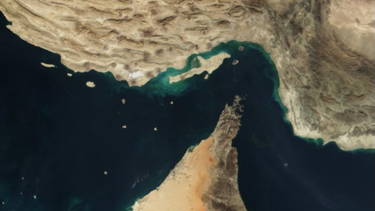 Iran Bocorkan Rute Alternatif Selat Hormuz Anti Ranjau Laut