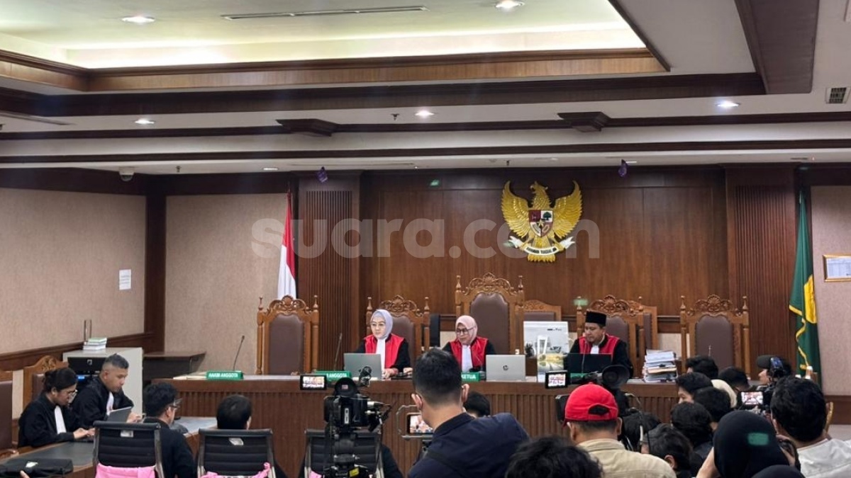 Tak Terbukti Lakukan Tindak Pidana, Delpedro Dkk Divonis Bebas!