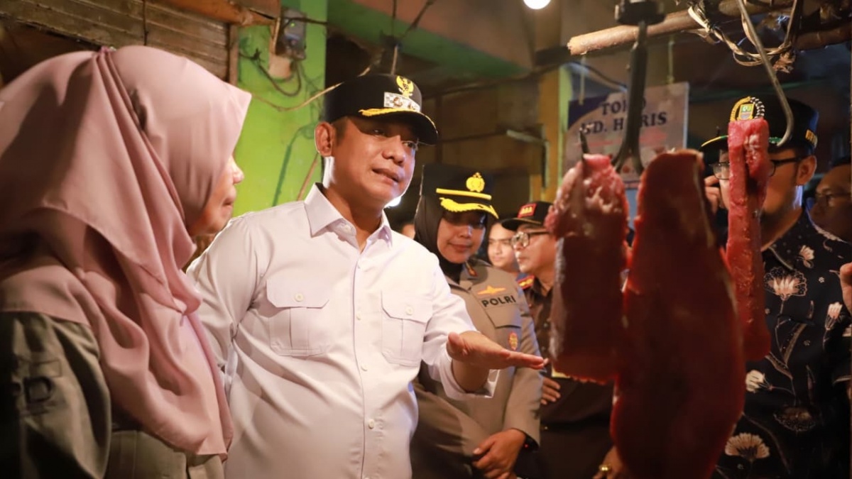 KDM Lantik Asep Surya Atmaja Jadi Bupati Bekasi Definitif Hari Ini