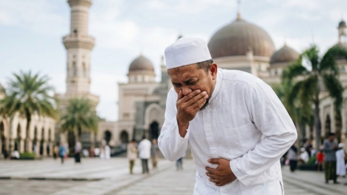 Muntah Apakah Membatalkan Puasa? Hukum Disengaja dan Tidak Ternyata Berbeda