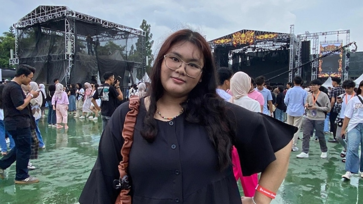 Ongkos Mental Debat K-pop: Keretakan Fans Korea dan Asia Tenggara