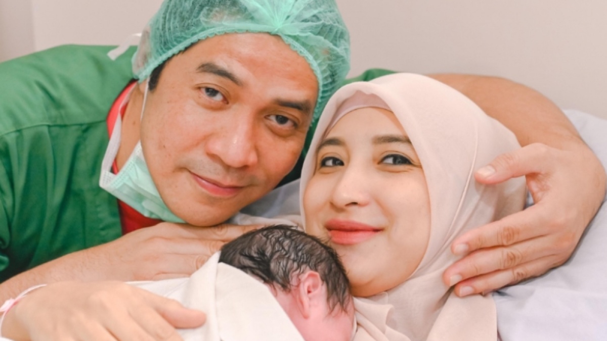 Ricky Perdana dan Chaca Thakya Sambut Kelahiran Anak Ketiga, Si Kecil Dipanggil 'Baby C'